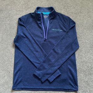 Boys vineyard vines pullover